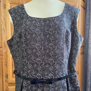 Black Label by Evan Picone Jacquard Grey Metallic Fit & Flare Sleeveless Dress